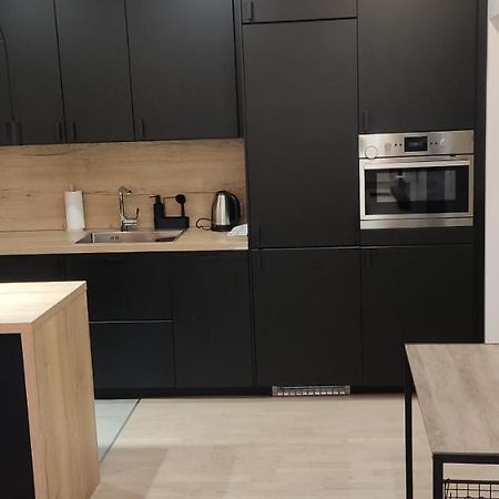ורשה Be My Guest- Fontany Luxury Apartment Metro Wi-Fi Free Parking Zone מראה חיצוני תמונה