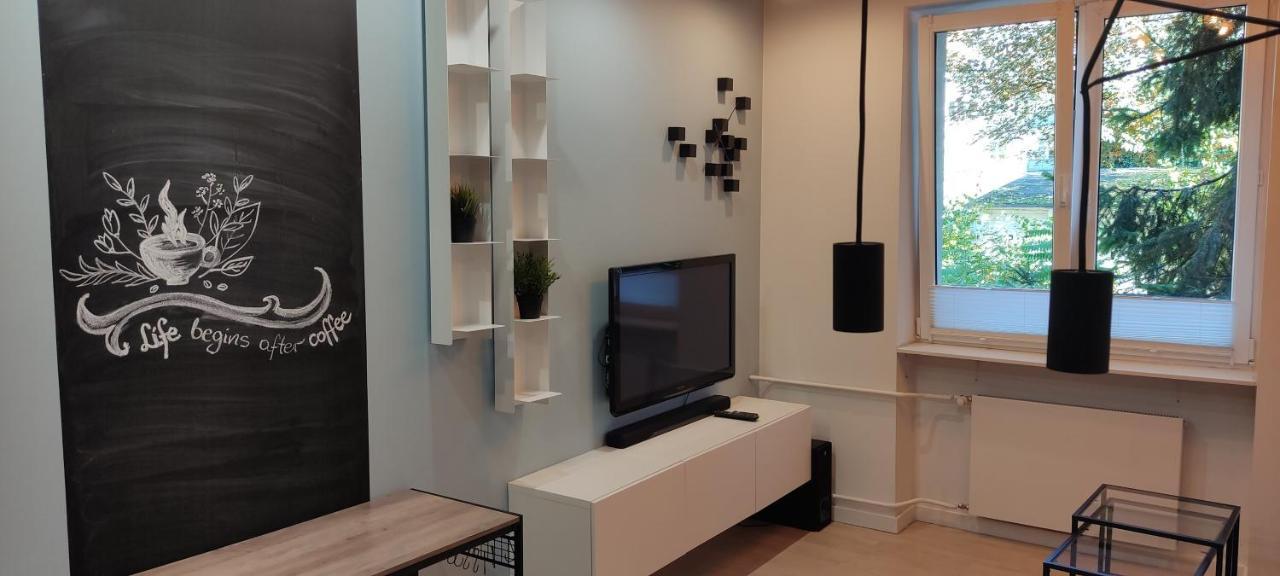 ורשה Be My Guest- Fontany Luxury Apartment Metro Wi-Fi Free Parking Zone מראה חיצוני תמונה