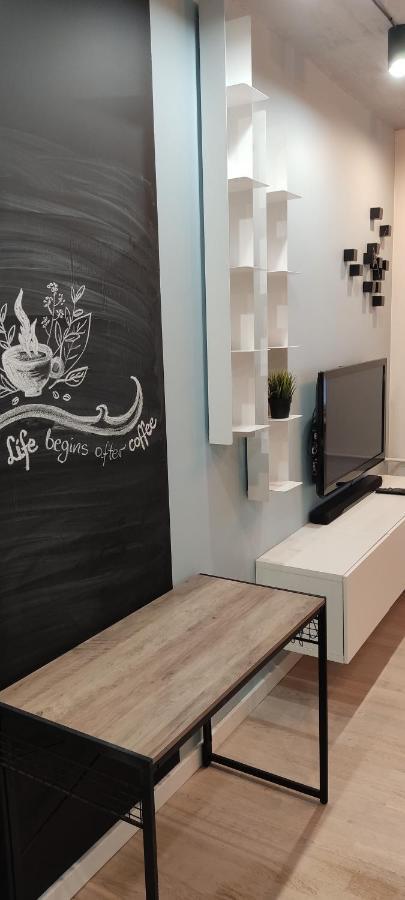 ורשה Be My Guest- Fontany Luxury Apartment Metro Wi-Fi Free Parking Zone מראה חיצוני תמונה